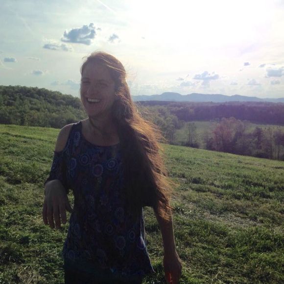 Meet your Posher, April - Picture 1 of 1